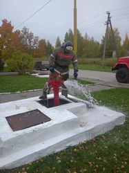 30 сентября 2021 года на территории Крутоярского сельского поселения была проведена осенняя проверка источников противопожарного водоснабжения.